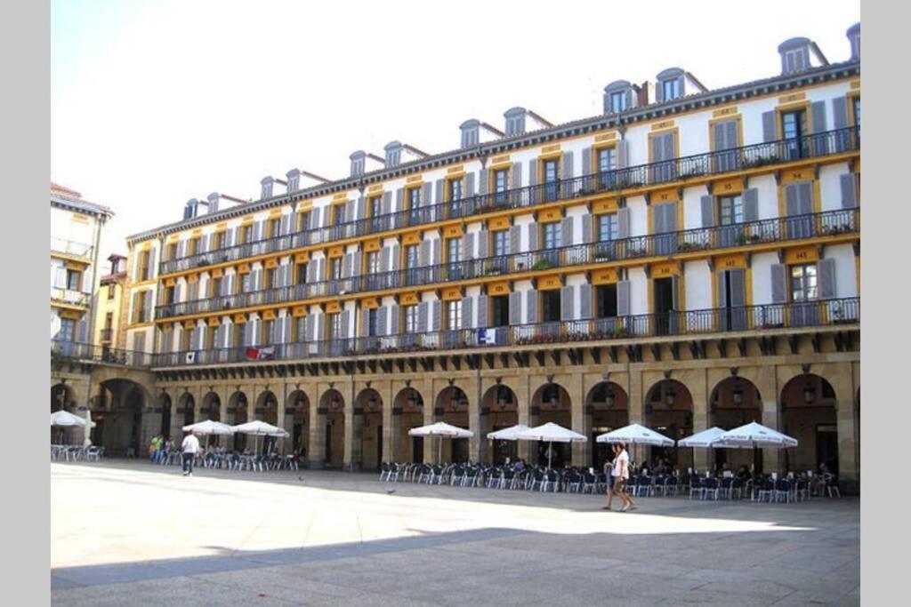 New Gorgeous Central Apartment - Beachfront - 3 Bd San Sebastián Eksteriør bilde