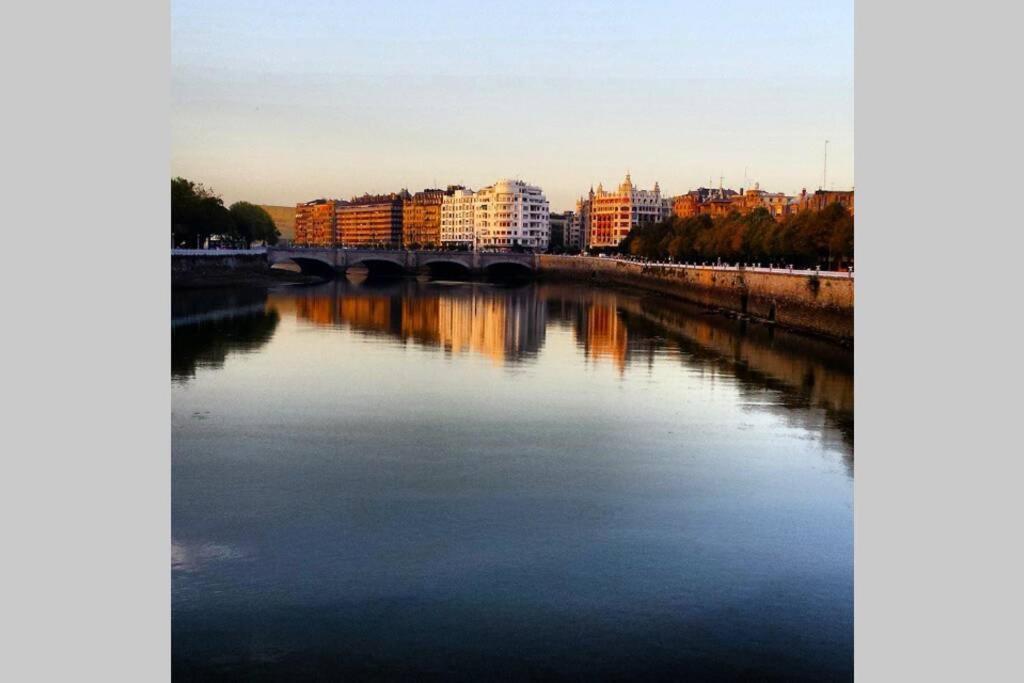 New Gorgeous Central Apartment - Beachfront - 3 Bd San Sebastián Eksteriør bilde