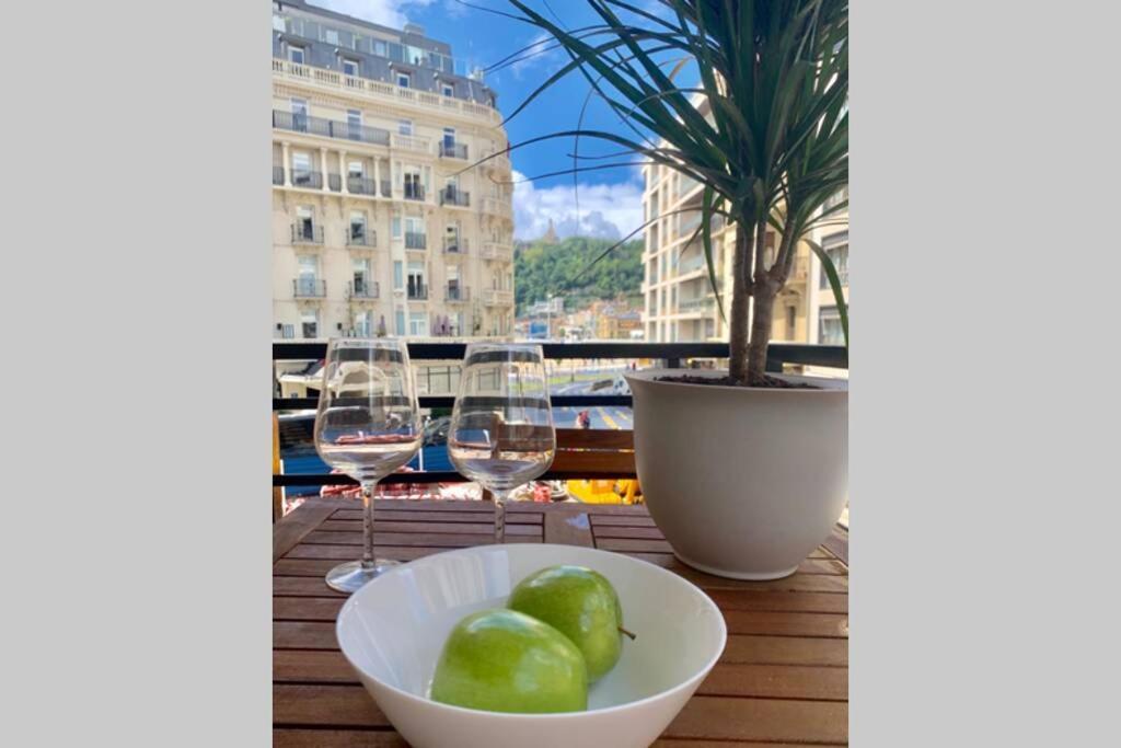 New Gorgeous Central Apartment - Beachfront - 3 Bd San Sebastián Eksteriør bilde